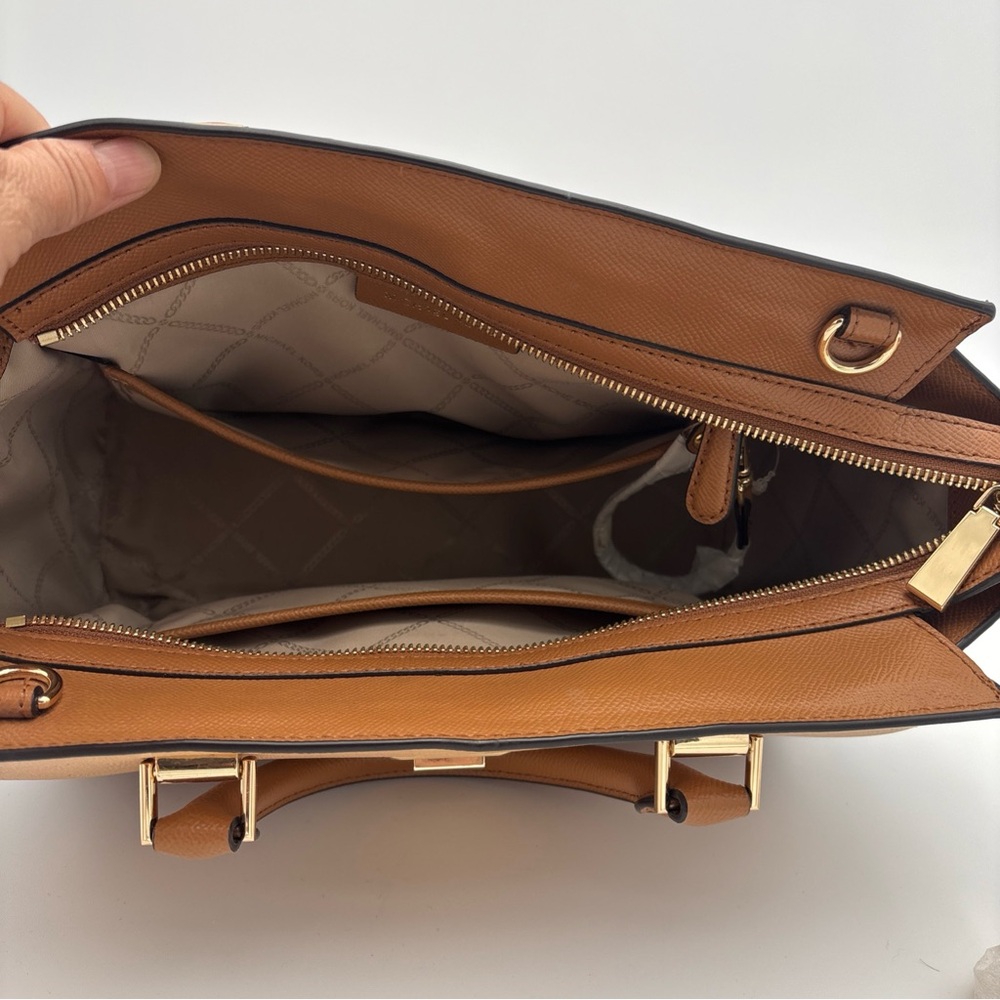 Michael Kors Brown and White‎ Satchel with Chain Strap - Picture 5 of 16